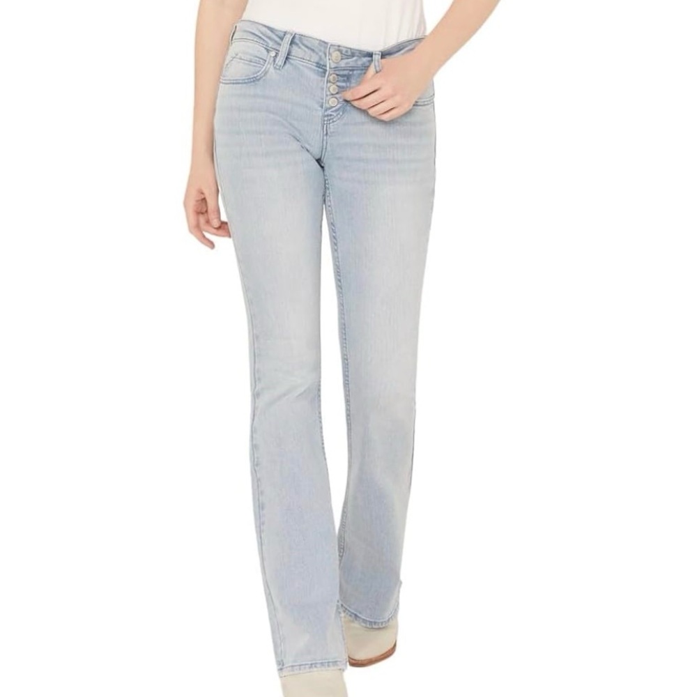 Shyanne Women's Senita Light Medium Wash Low Rise Bootcut Jeans size 28